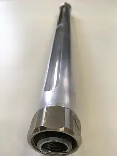 Skleněná trubice s hliníkovým krytem